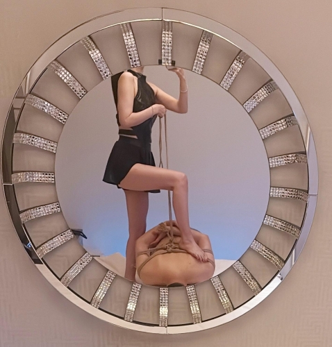 女王様画像１