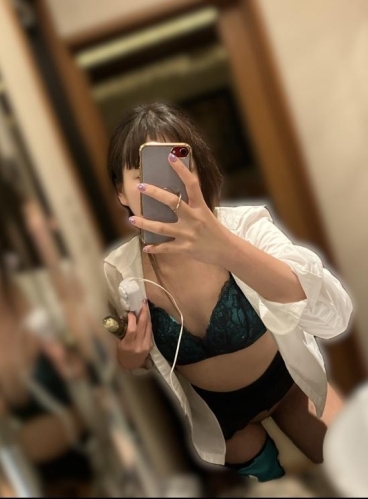吐くほど、感じてしまって画像１