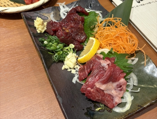 本日17:00〜22:00で出勤します🌸画像２